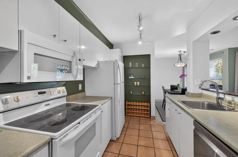 203 - 1080 Broughton Street, Vancouver, BC - MLS: R3178439 - Photo 10