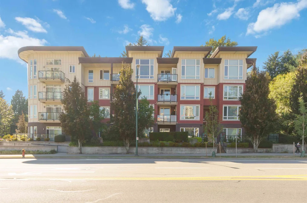 Condo for sale at 203 1188 Johnson Street Coquitlam British Columbia - MLS: R3158643
