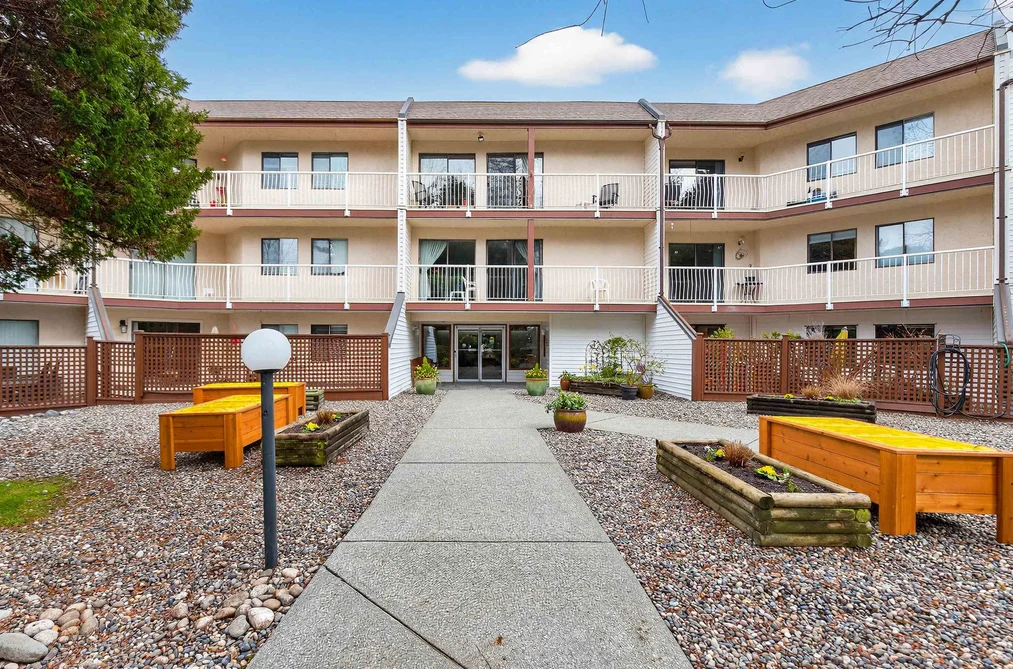 Condo for sale at 203 12890 17 Avenue Surrey British Columbia - MLS: R3100220