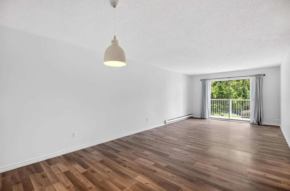 203 12890 17 AVENUE, Surrey BC V4A 1T5, Surrey BC — Residential for Sale - Photo 2