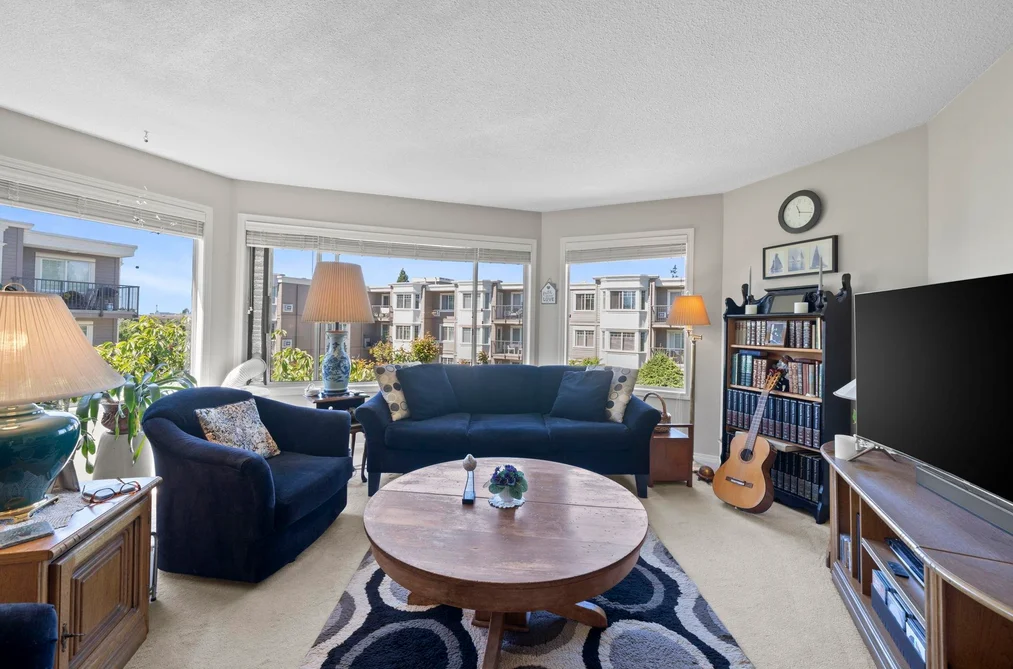 203 1327 BEST STREET, White Rock BC V4B 4E3, White Rock BC — Residential for Sale — Photo 4 of 26