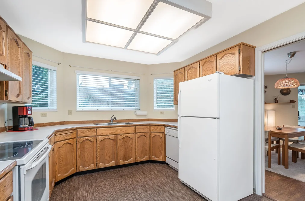 203 1378 FIR STREET, White Rock BC V4B 4B2, White Rock BC — Residential for Sale - Photo 5