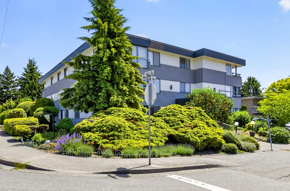 203 1390 MERKLIN STREET, White Rock BC V4B 4C1, White Rock BC — Residential for Sale - Photo 2