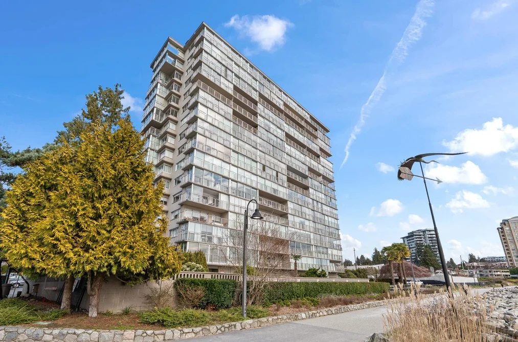 Condo for sale at 203 150 24th Street West Vancouver British Columbia - MLS: R3166302