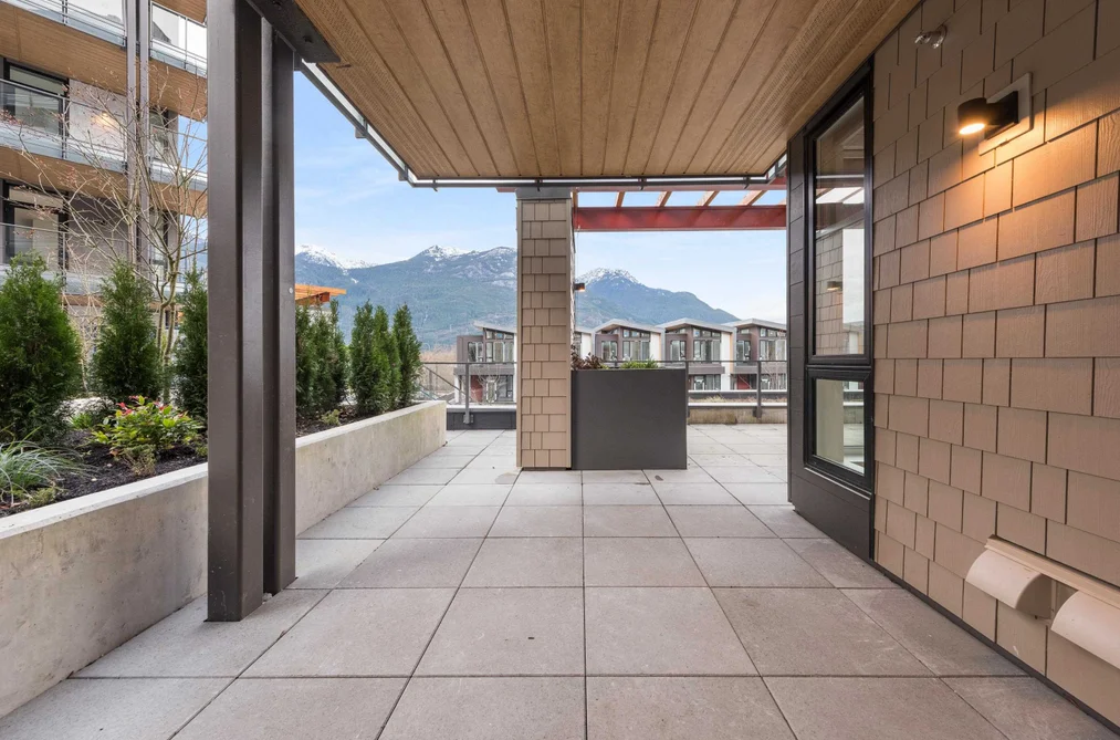 203 1504 SCOTT CRESCENT, Squamish BC V8B 1G7, Squamish BC — Residential for Sale - Photo 2