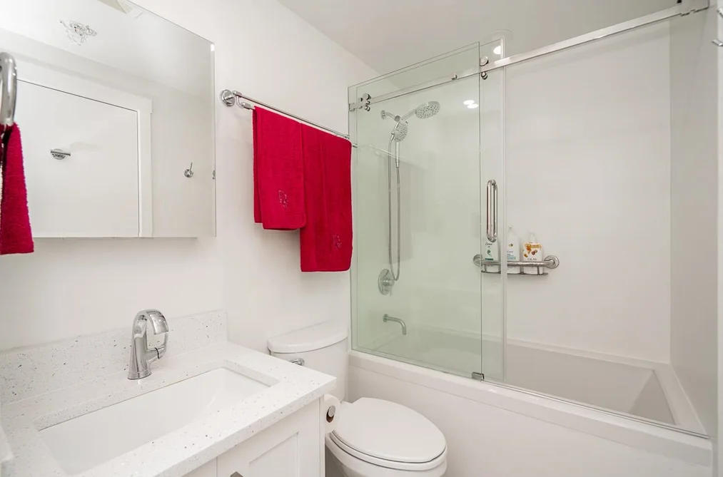 203 15152 RUSSELL AVENUE, White Rock BC V4B 0A3, White Rock BC — Residential for Sale — Photo 27 of 40