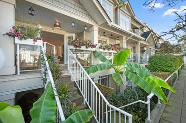 15621 Marine Dr Unit 203, White Rock, BC - MLS: R3176391