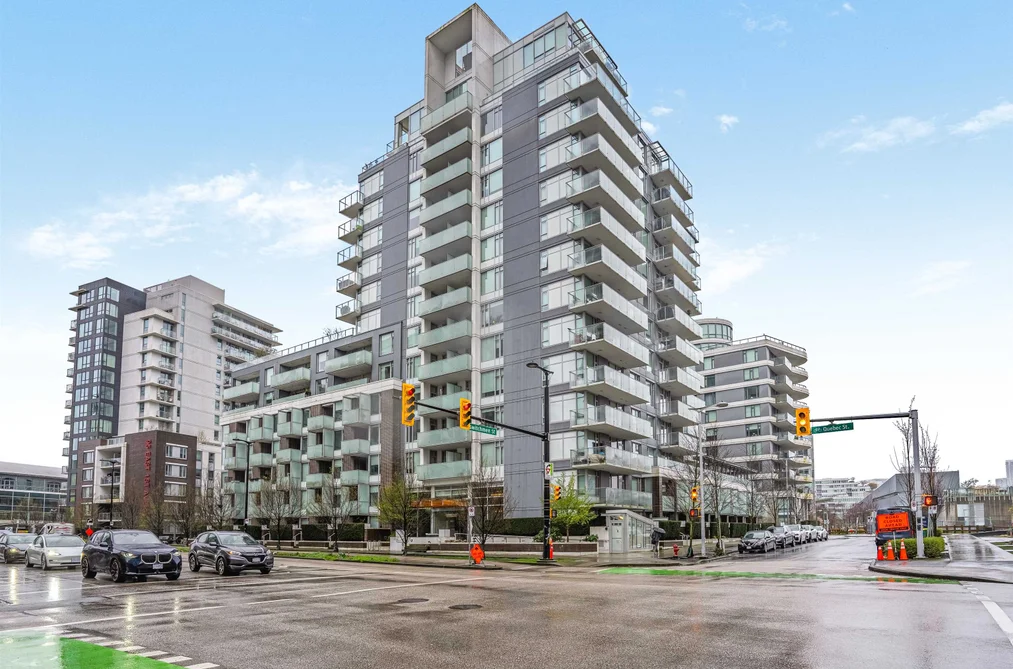Condo for sale at 203 1661 Quebec Street Vancouver British Columbia - MLS: R3113859