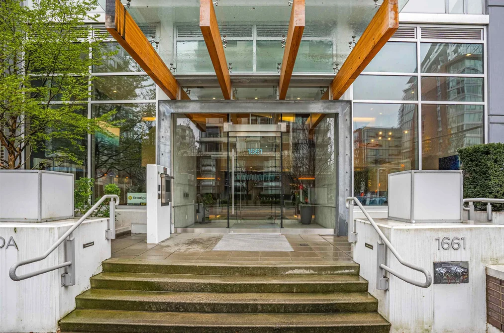 203 1661 QUEBEC STREET, Vancouver BC V6A 0H2, Vancouver BC — Residential for Sale - Photo 2