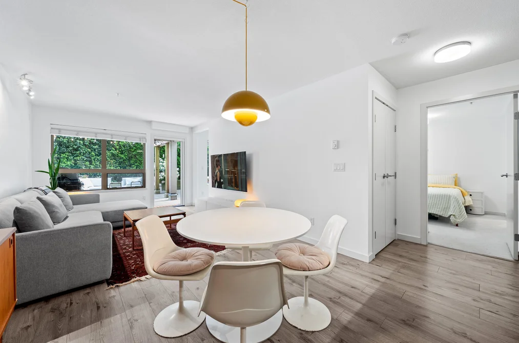 203 1677 LLOYD AVENUE, North Vancouver BC V7P 0A9, North Vancouver BC — Residential for Sale - Photo 2