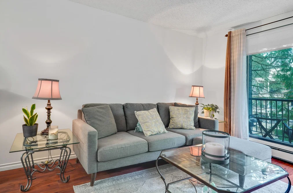 203 1740 SOUTHMERE CRESCENT, Surrey BC V4A 6E4, Surrey BC — Residential for Sale - Photo 3