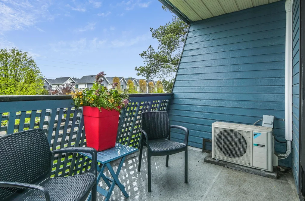 203 17661 58A AVENUE, Surrey BC V3S 1N4, Surrey BC — Residential for Sale - Photo 2