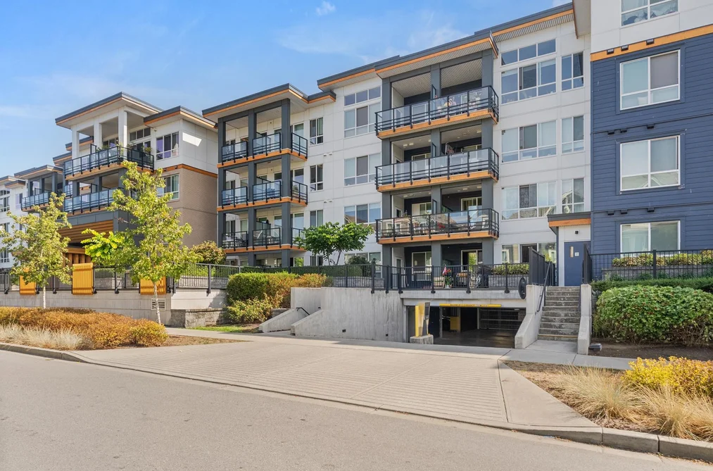 Condo for sale at 203 1792 Starling Drive Tsawwassen British Columbia - MLS: R3159895