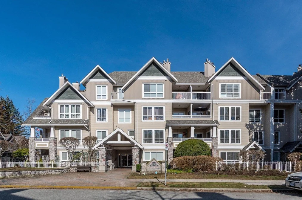 Condo for sale at 203 19091 Mcmyn Road Pitt Meadows British Columbia - MLS: R3147720