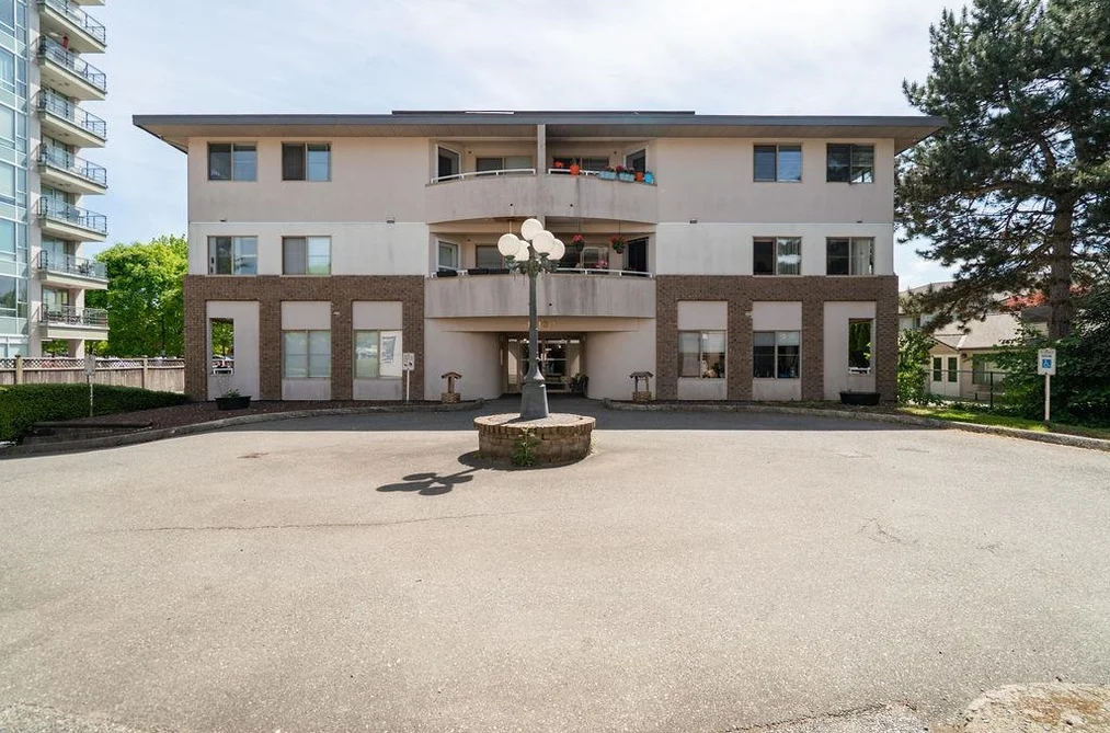Condo for sale at 203 19130 Ford Road Pitt Meadows British Columbia - MLS: R3123258