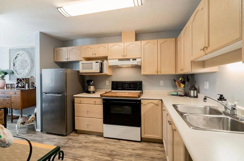 203 19130 FORD ROAD, Pitt Meadows BC V3Y 2P1, Pitt Meadows BC — Residential for Sale - Photo 3