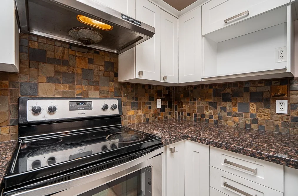 203 19705 56 AVENUE, Langley BC V3A 3X7, Langley BC — Residential for Sale - Photo 6
