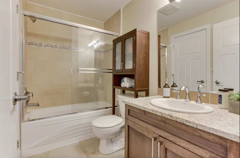 203 1988 SUFFOLK AVENUE, Port Coquitlam BC V3B 1H2, Port Coquitlam BC — Residential for Sale — Photo 13 of 17