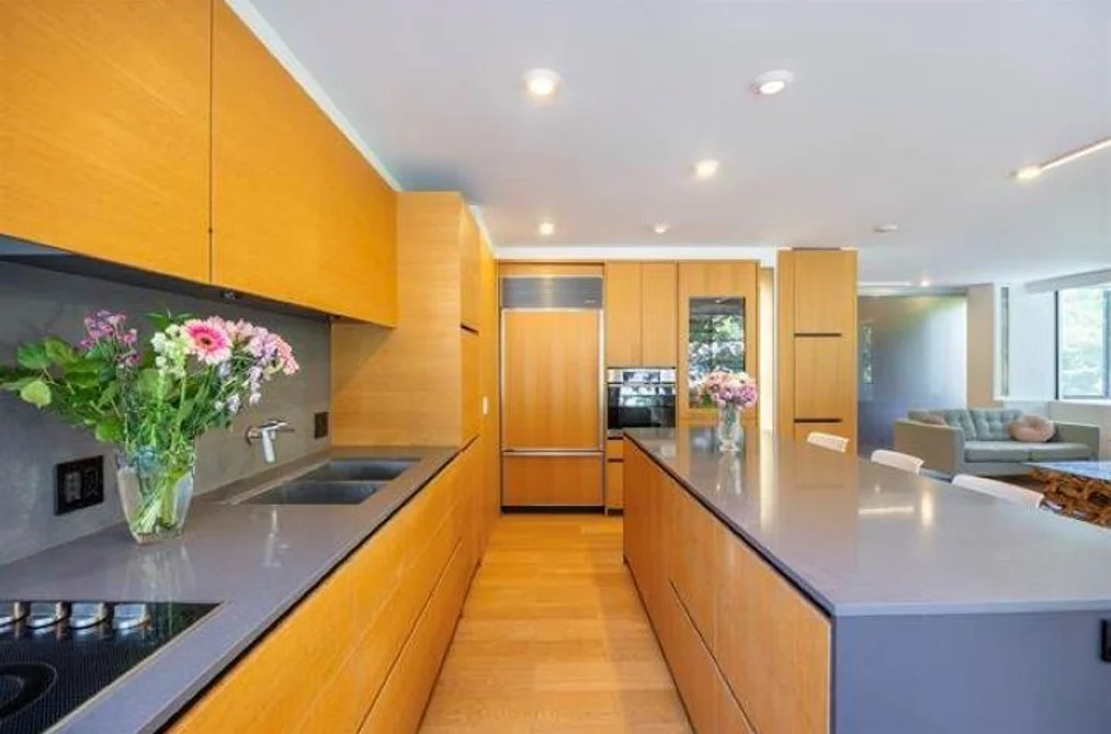 Condo for sale at 203 2167 Bellevue Avenue West Vancouver British Columbia - MLS: R3110807