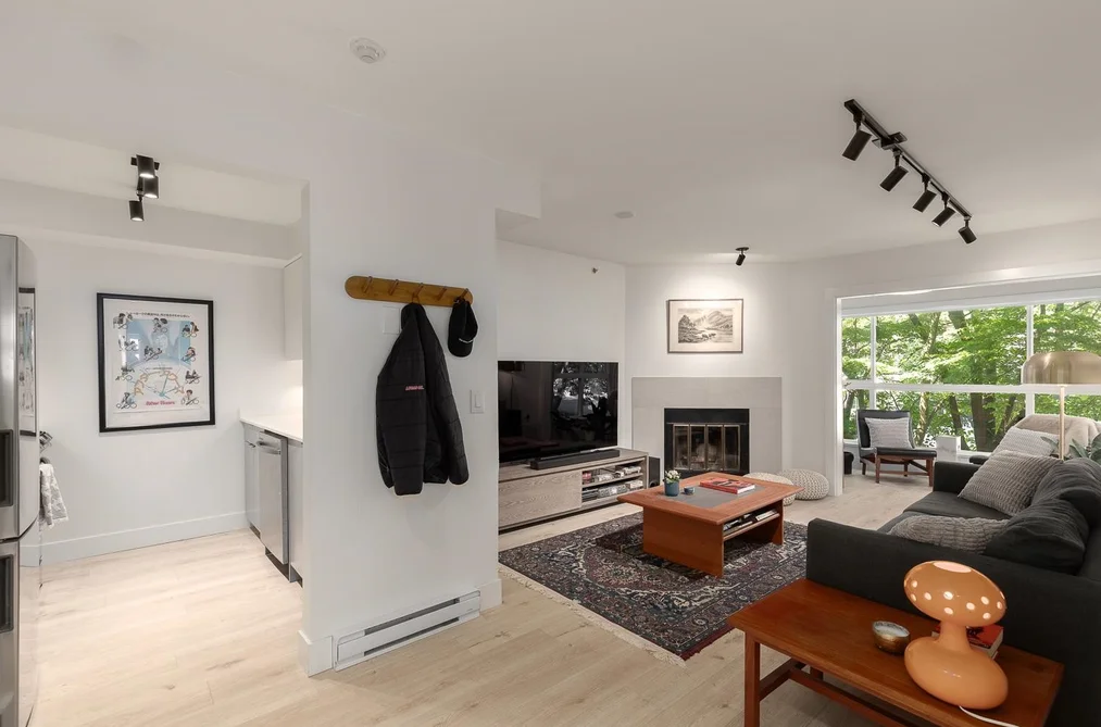 203 2272 DUNDAS STREET, Vancouver BC V5L 1J8, Vancouver BC — Residential for Sale - Photo 2