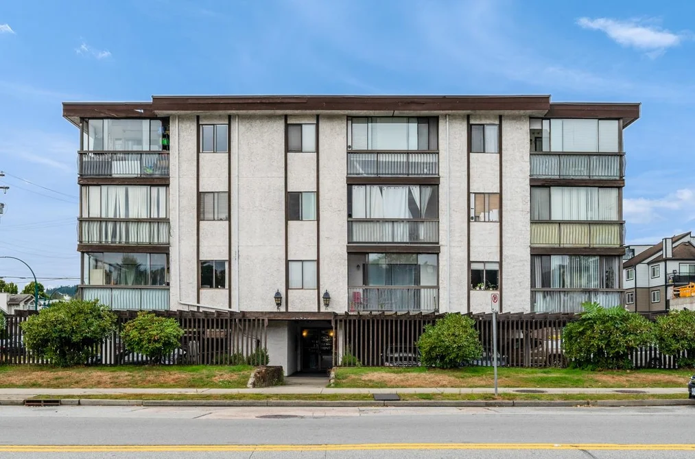 Condo for sale at 203 2425 Shaughnessy Street Port Coquitlam British Columbia - MLS: R3122971