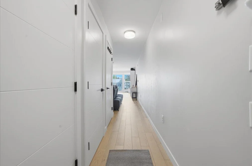 203 2508 FRASER STREET, Vancouver BC V5T 3V4, Vancouver BC — Residential for Sale — Photo 3 of 24