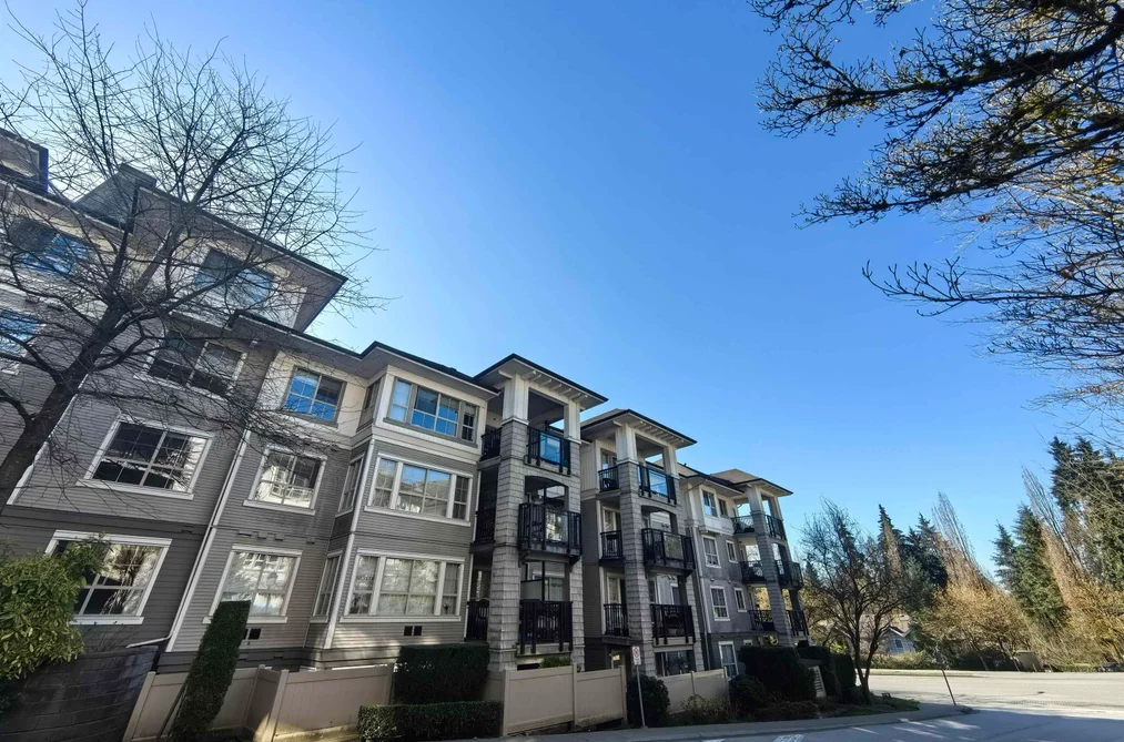 203 2951 SILVER SPRINGS BOULEVARD, Coquitlam BC V3E 3S4, Coquitlam BC — Residential for Sale - Photo 2