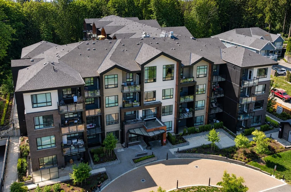 Condo for sale at 203 32690 14th Avenue Mission British Columbia - MLS: R3120683