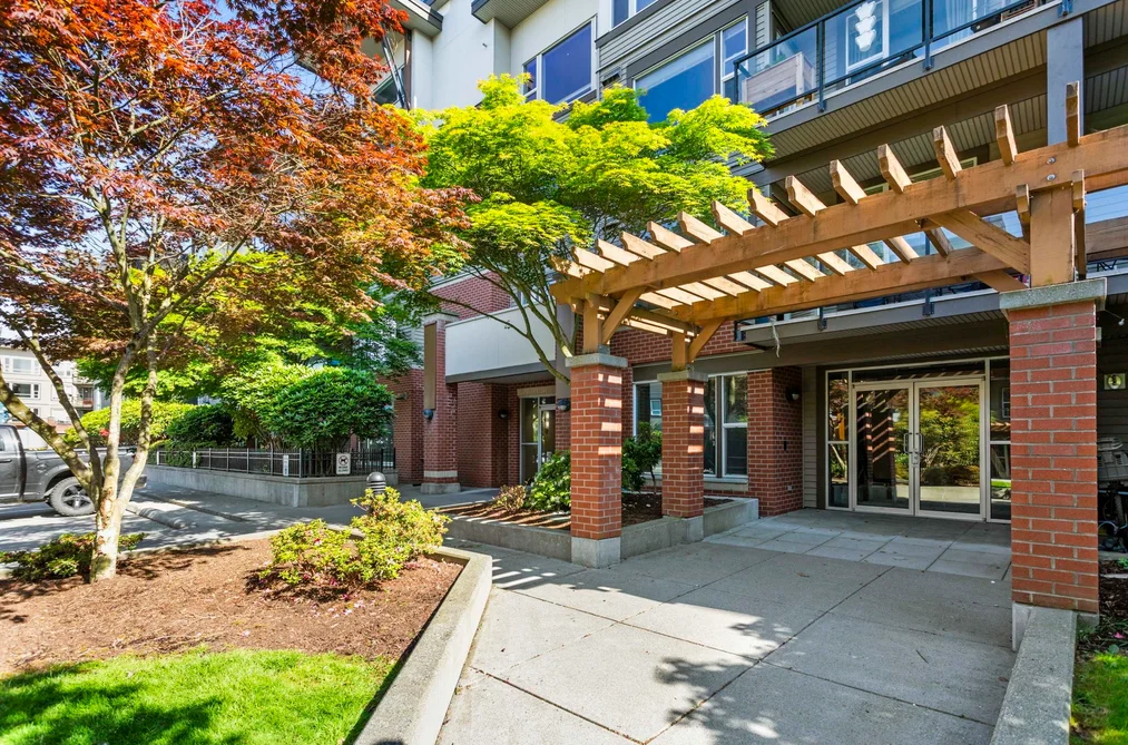 203 33539 HOLLAND AVENUE, Abbotsford BC V2S 0C6, Abbotsford BC — Residential for Sale - Photo 3