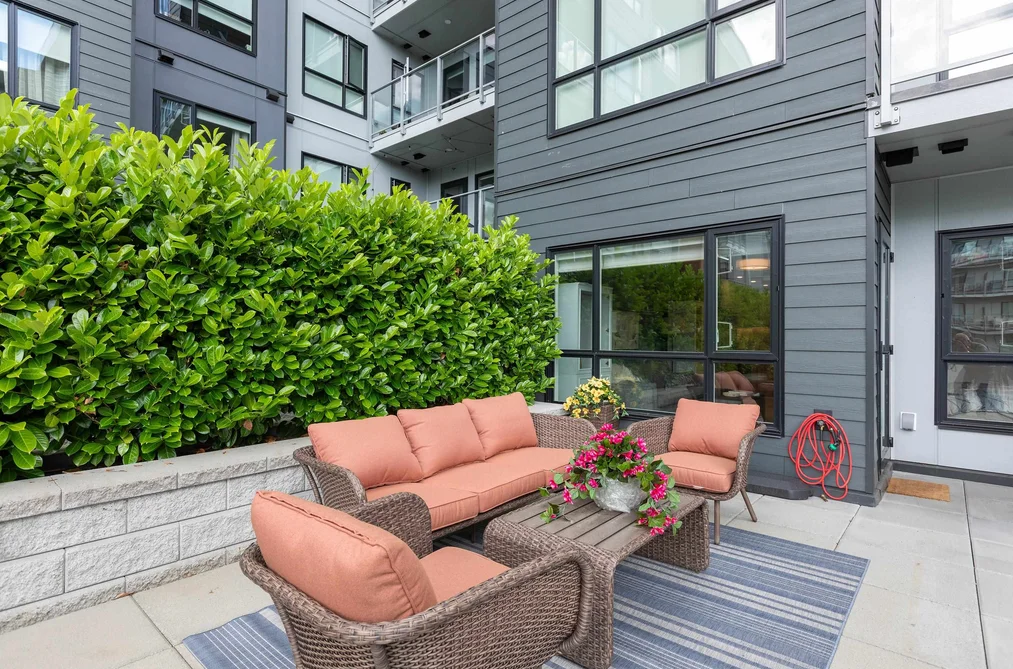 Condo for sale at 203 3596 Malsum Drive North Vancouver British Columbia - MLS: R3133674