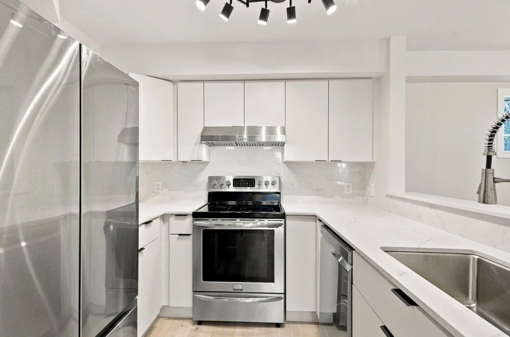 203-3787 Pender Street, Burnaby, BC - Townhouse for Sale - Photo 8 of 24 203-3787 Pender Street, Burnaby, BC - Townhouse for Sale - Photo 8 of 24