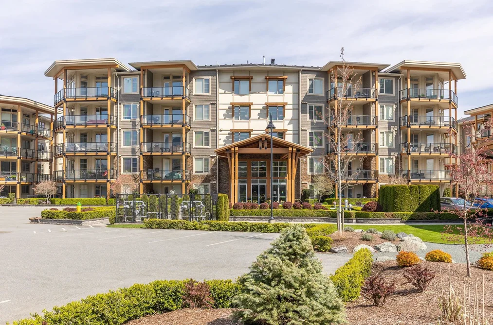 203 45750 KEITH WILSON ROAD, Chilliwack BC V2R 0X3, Chilliwack BC — Residential for Sale - Photo 2