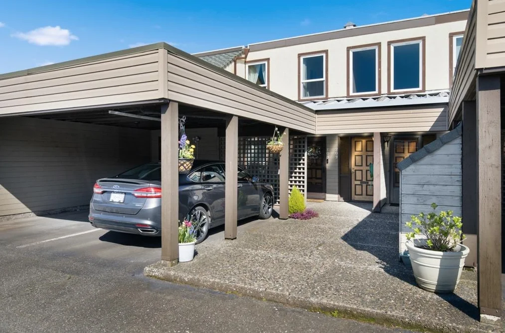 203 45875 CHEAM AVENUE, Chilliwack BC V2P 1N7, Chilliwack BC — Residential for Sale - Photo 2