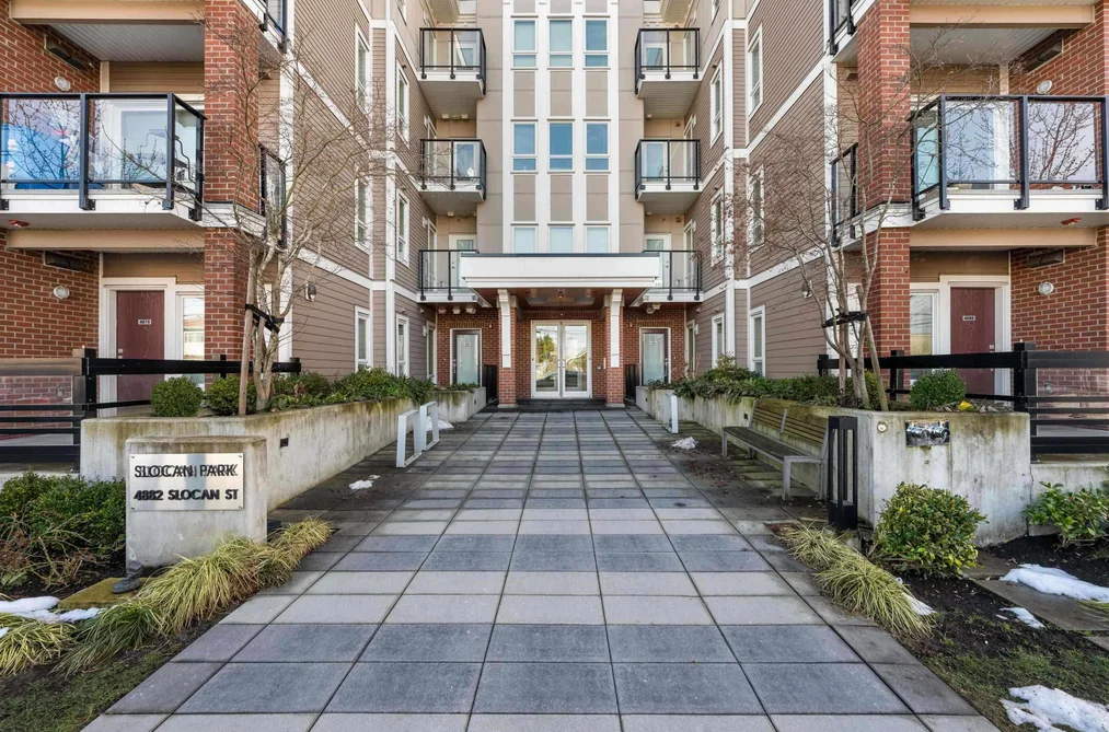 Condo for sale at 203 4882 Slocan Street Vancouver British Columbia - MLS: R3066155