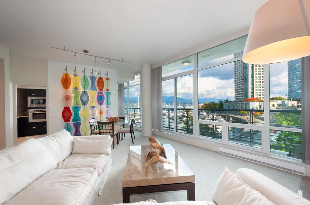 499 Broughton St Unit 203, Vancouver, BC - MLS: R3170668