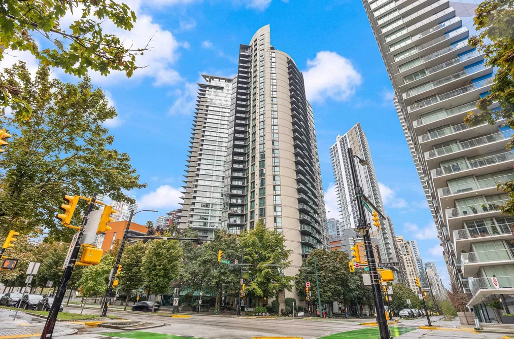 501 Pacific St Unit 203, Vancouver, BC - MLS: R3171628