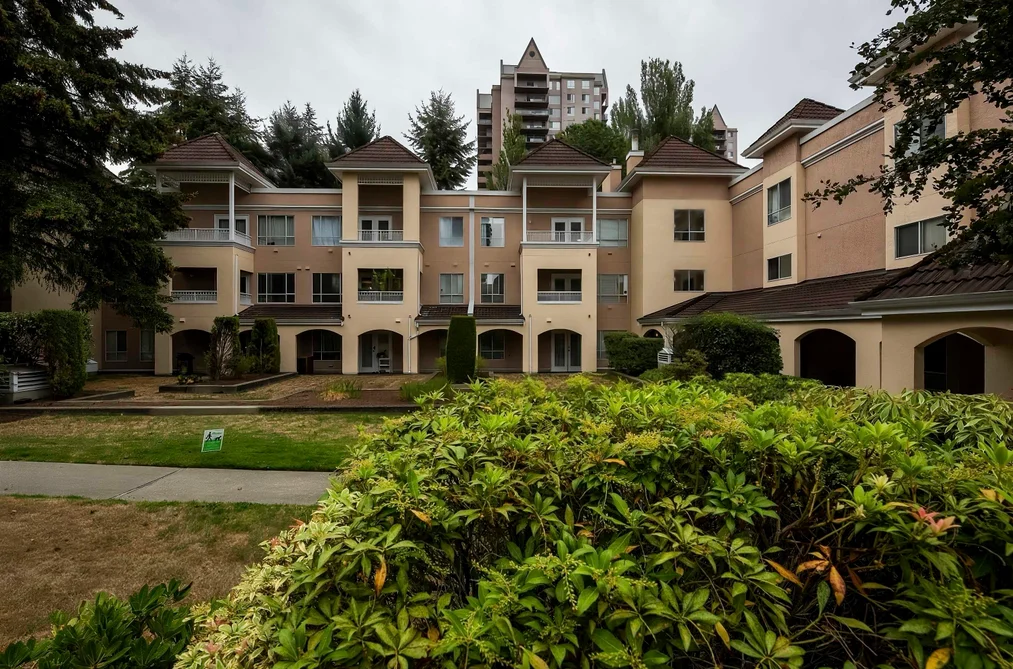 203 515 WHITING WAY, Coquitlam BC V3J 7W9, Coquitlam BC — Residential for Sale - Photo 3