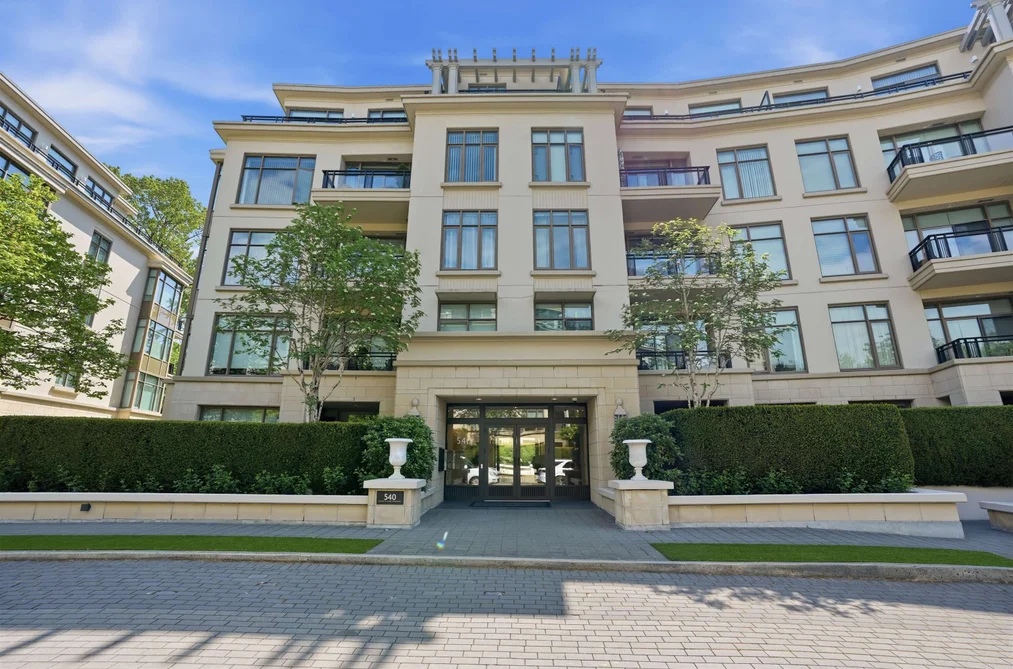 Condo for sale at 203 540 Waters Edge Crescent West Vancouver British Columbia - MLS: R3129446