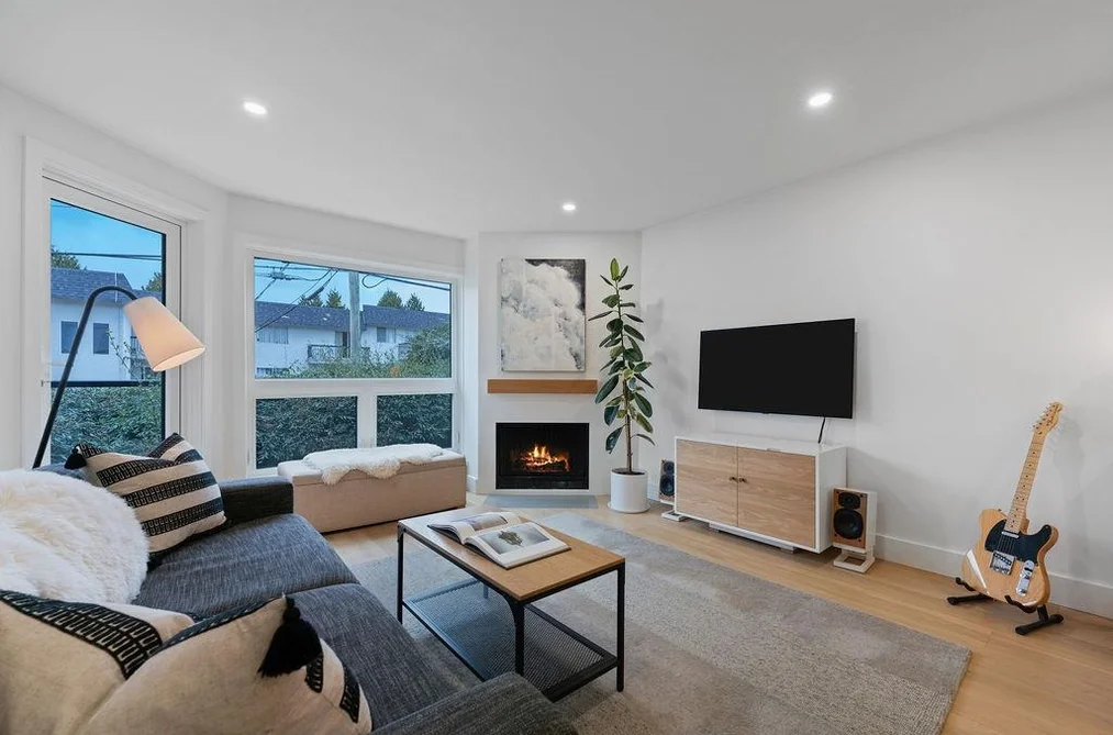203 607 E 8TH AVENUE, Vancouver BC V5T 1T2, Vancouver BC — Residential for Sale - Photo 2