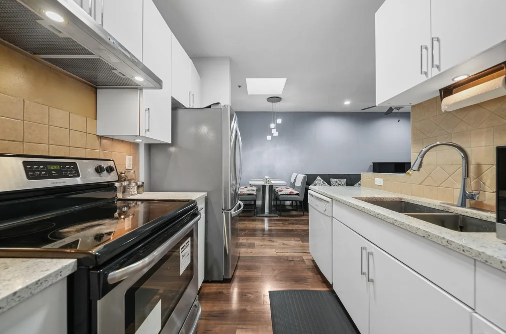 203 6460 MAIN STREET, Vancouver BC V5W 2V4, Vancouver BC — Residential for Sale - Photo 3