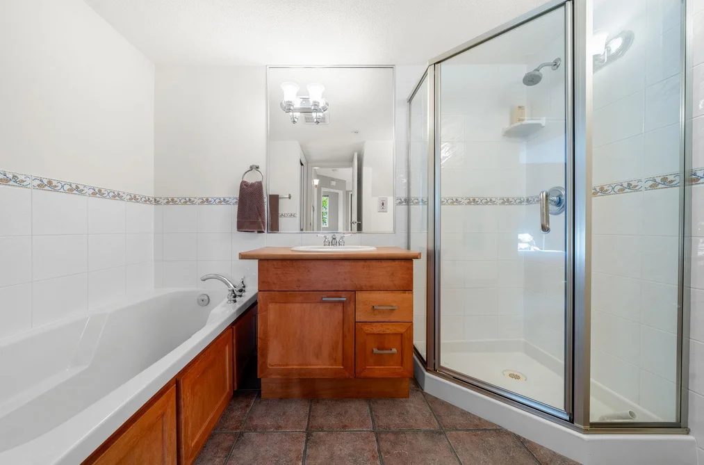 207-669 W 7th Avenue, Vancouver, BC - Townhouse for Sale - Photo 10 of 35