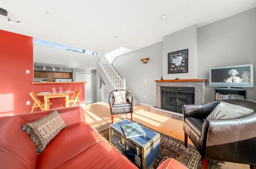 207-669 W 7th Avenue, Vancouver, BC - Townhouse for Sale - Photo 18 of 35