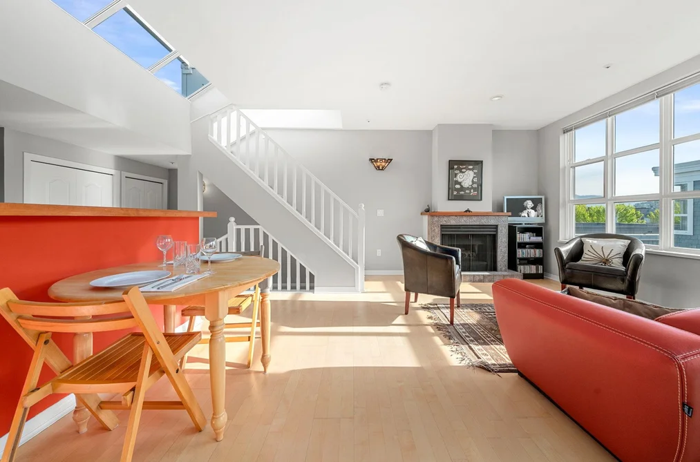 207-669 W 7th Avenue, Vancouver, BC - Townhouse for Sale - Photo 21 of 35