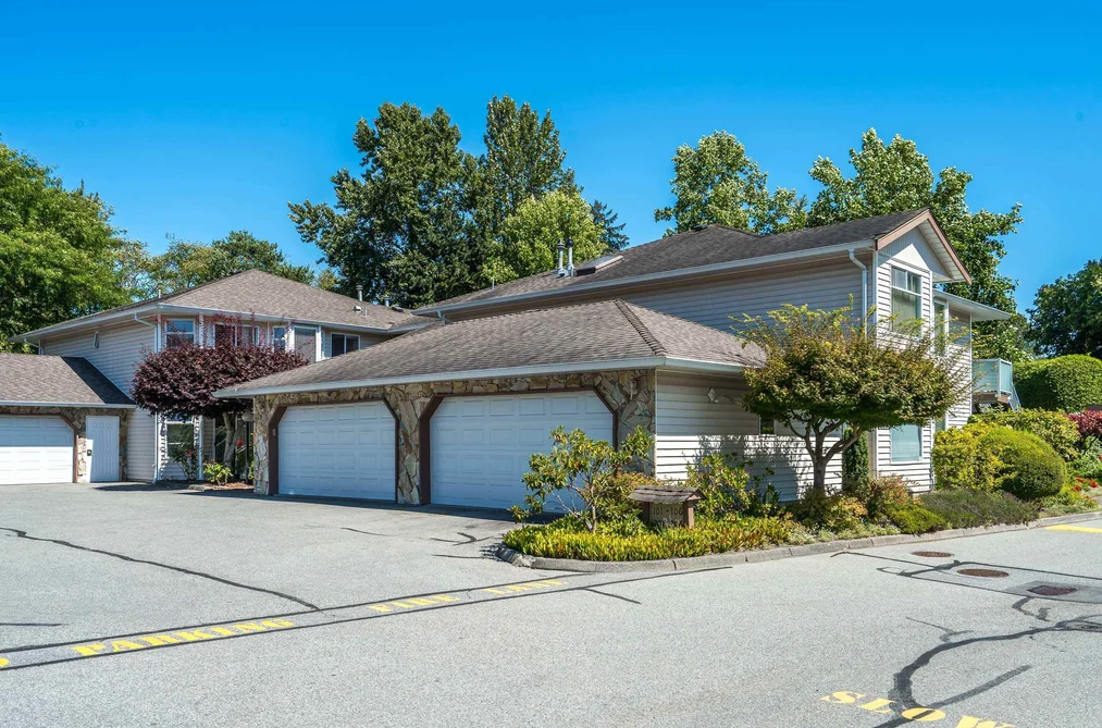 Townhouse for sale at 203 6875 121 Street Surrey British Columbia - MLS: R3155376