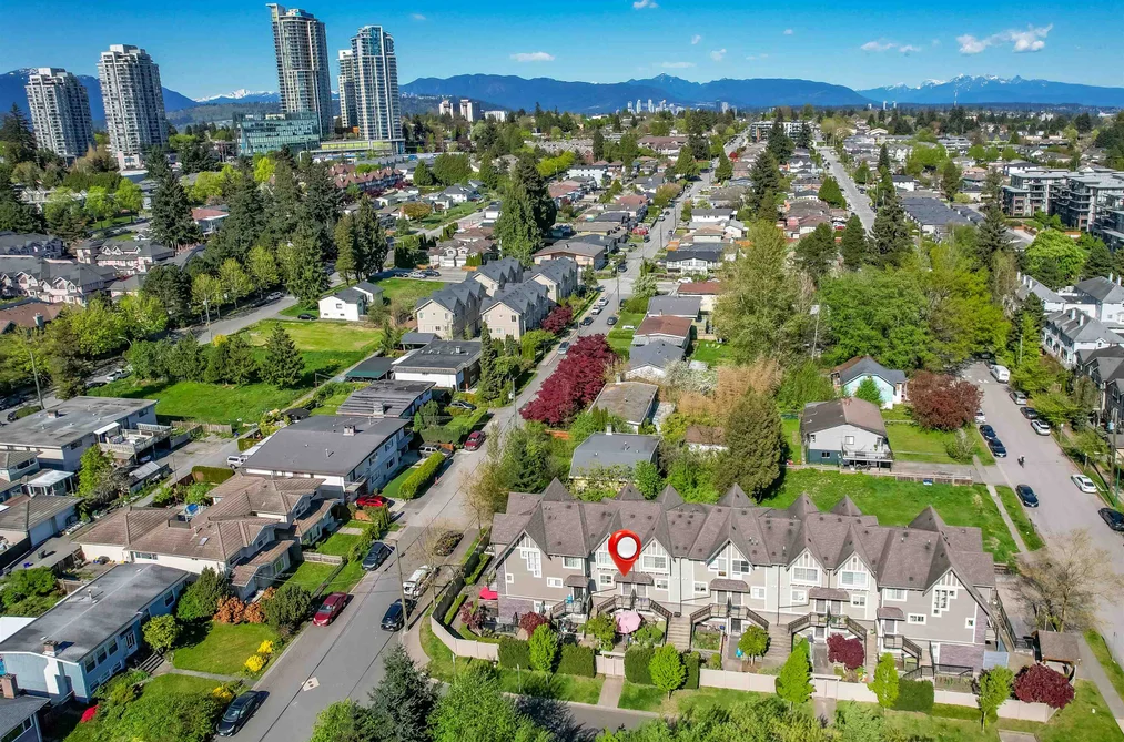Townhouse for sale at 203 7159 Stride Avenue Burnaby British Columbia - MLS: R3115581