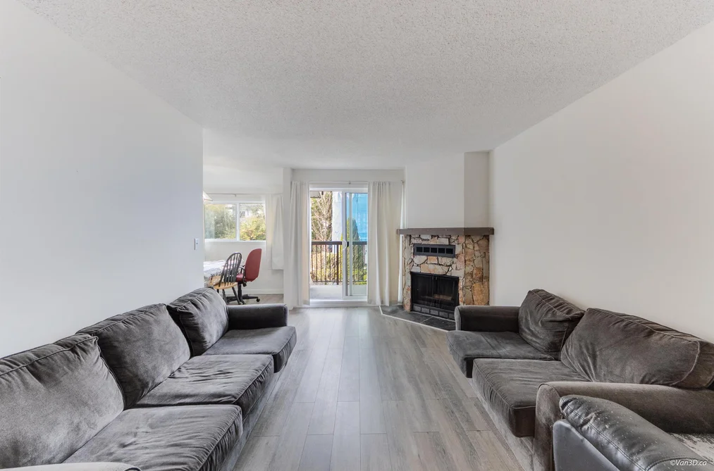 203 7162 133A STREET, Surrey BC V3W 7Z9, Surrey BC — Residential for Sale - Photo 2