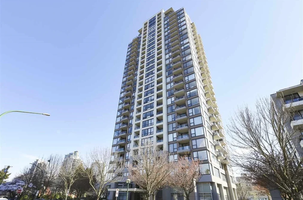 Condo for sale at 203 7178 Collier Street Burnaby British Columbia - MLS: R3162519