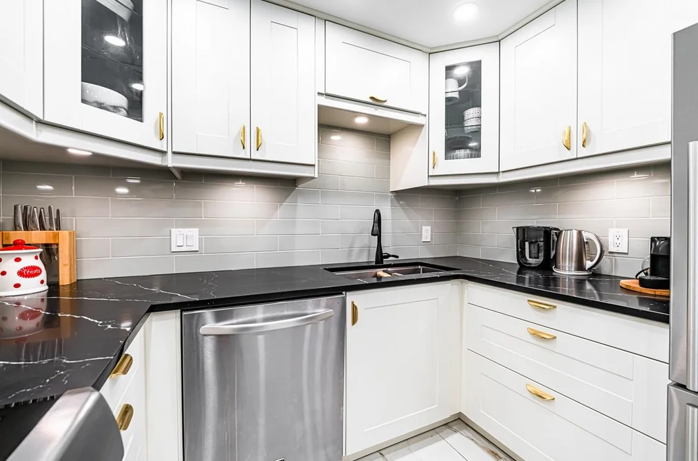 203 738 BROUGHTON STREET, Vancouver BC V6G 3A7, Vancouver BC — Residential for Sale - Photo 7