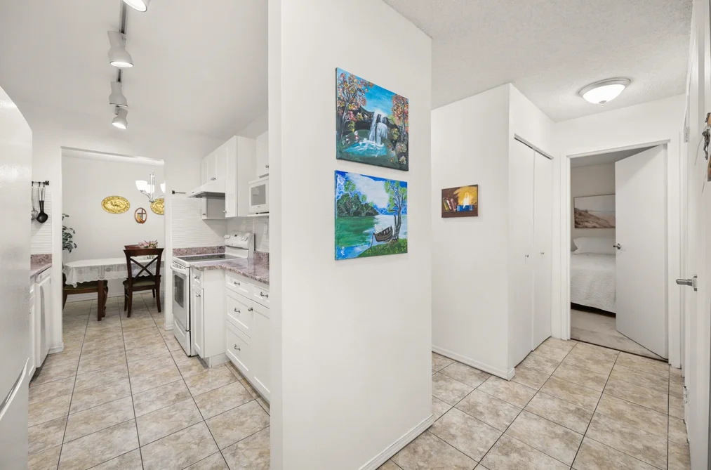 203 8840 NO. 1 ROAD, Richmond BC V7C 4C1, Richmond BC — Residential for Sale - Photo 2