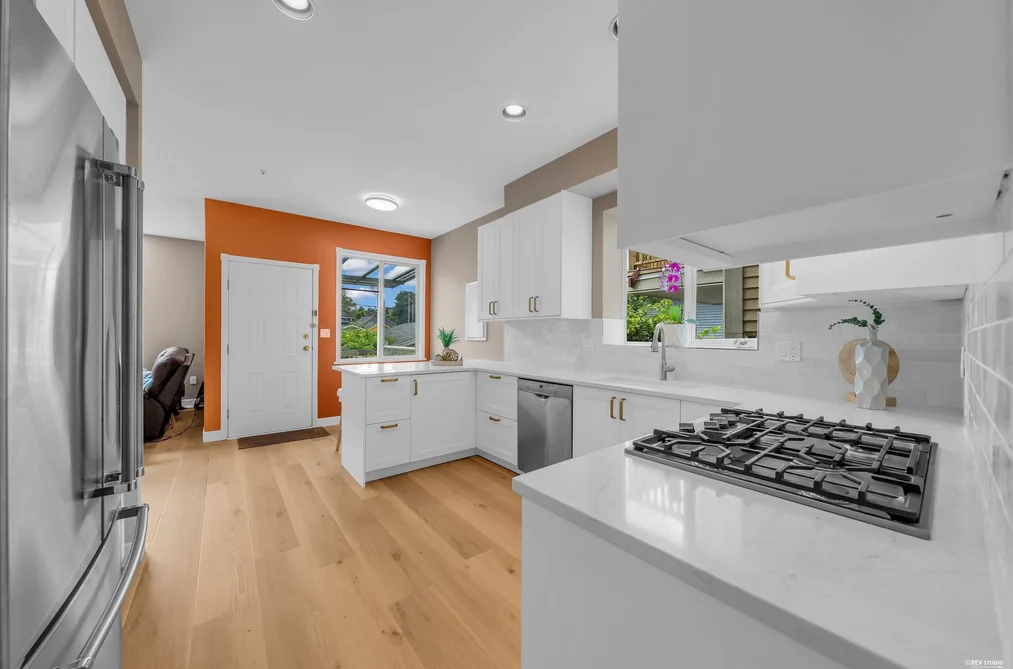 2030 E 2ND AVENUE, Vancouver, BC — Residential for Sale — Photo 10 of 40